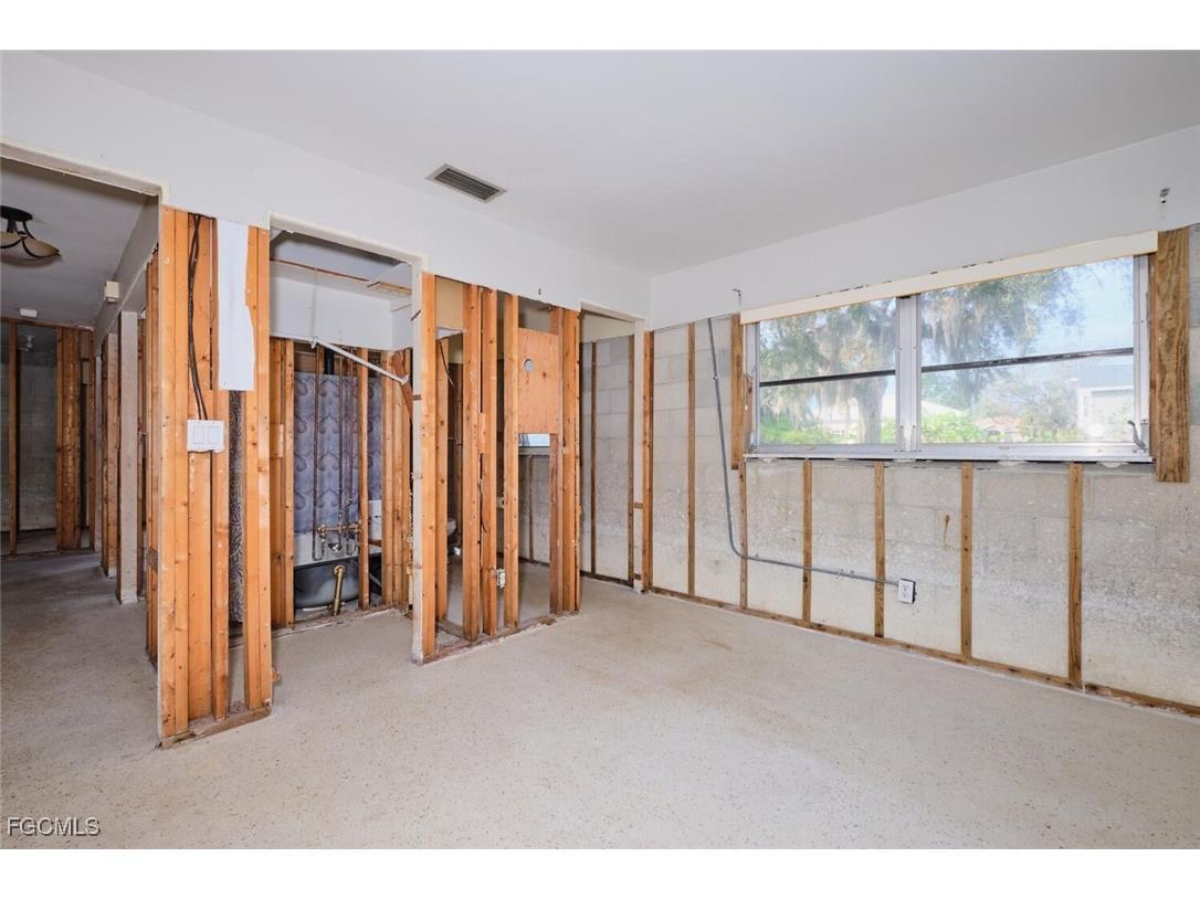 15380 Will Lew Lane Fort Myers FL 33908 2025017787 image25