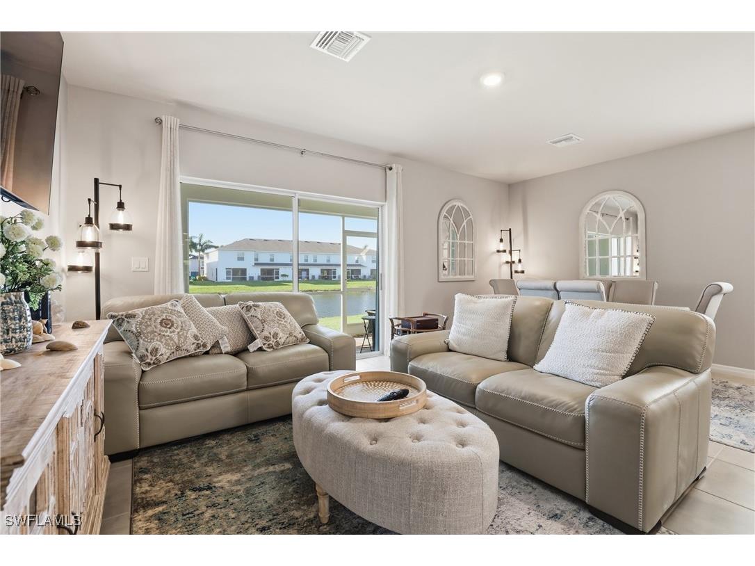 15388 Wildflower Circle Naples FL 34119 225075541 image10