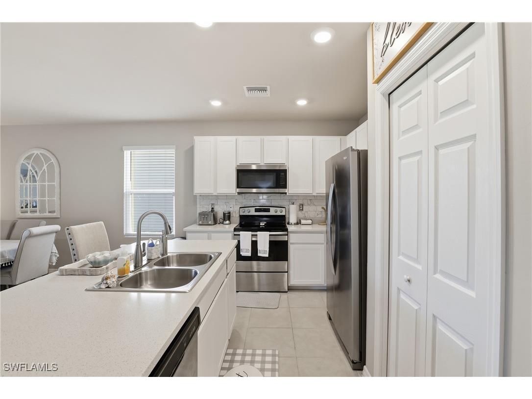 15388 Wildflower Circle Naples FL 34119 225075541 image7