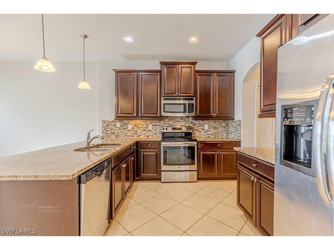 15389 Summit Place Circle #286 Naples FL 34119 226009893 image8