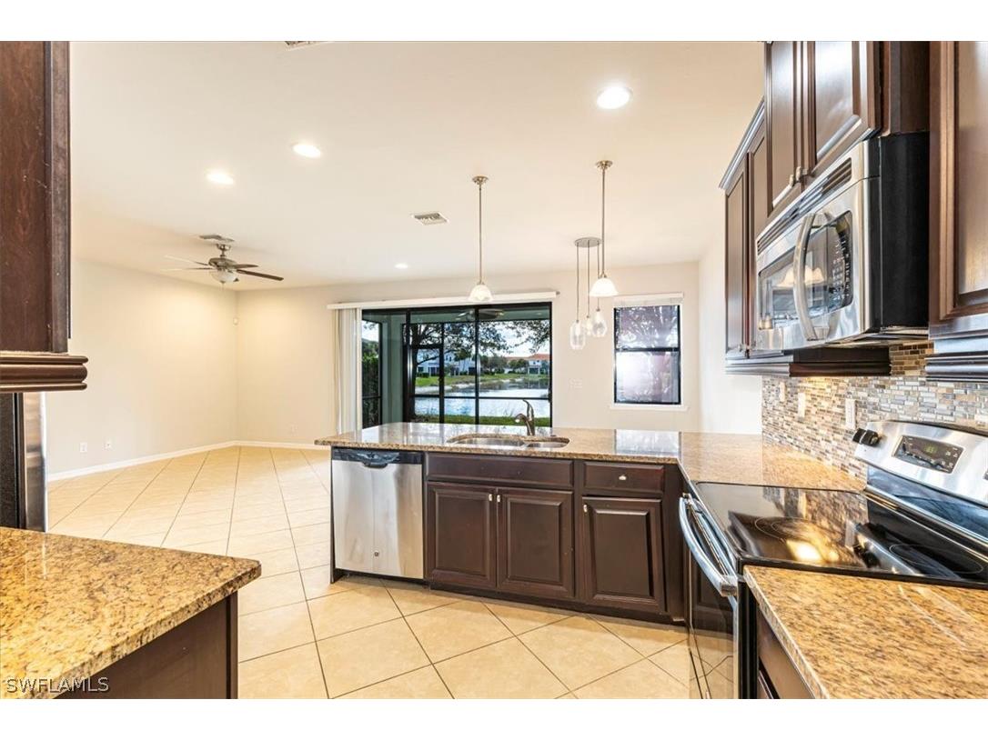 15389 Summit Place Circle #286 Naples FL 34119 226009893 image9