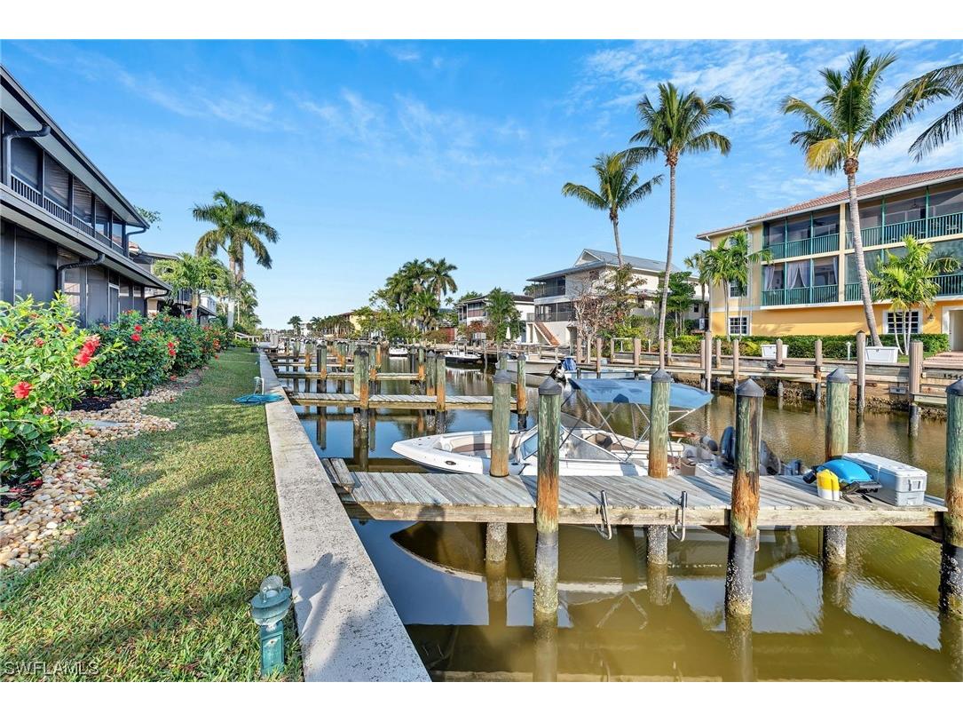 1539 Chesapeake Avenue #A-6 Naples FL 34102 224019705 image1