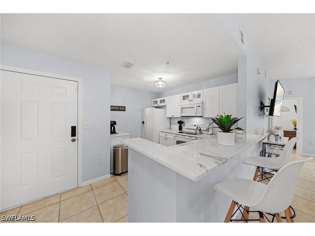 15393 Bellamar Circle #512 Fort Myers FL 33908 226016158 image5