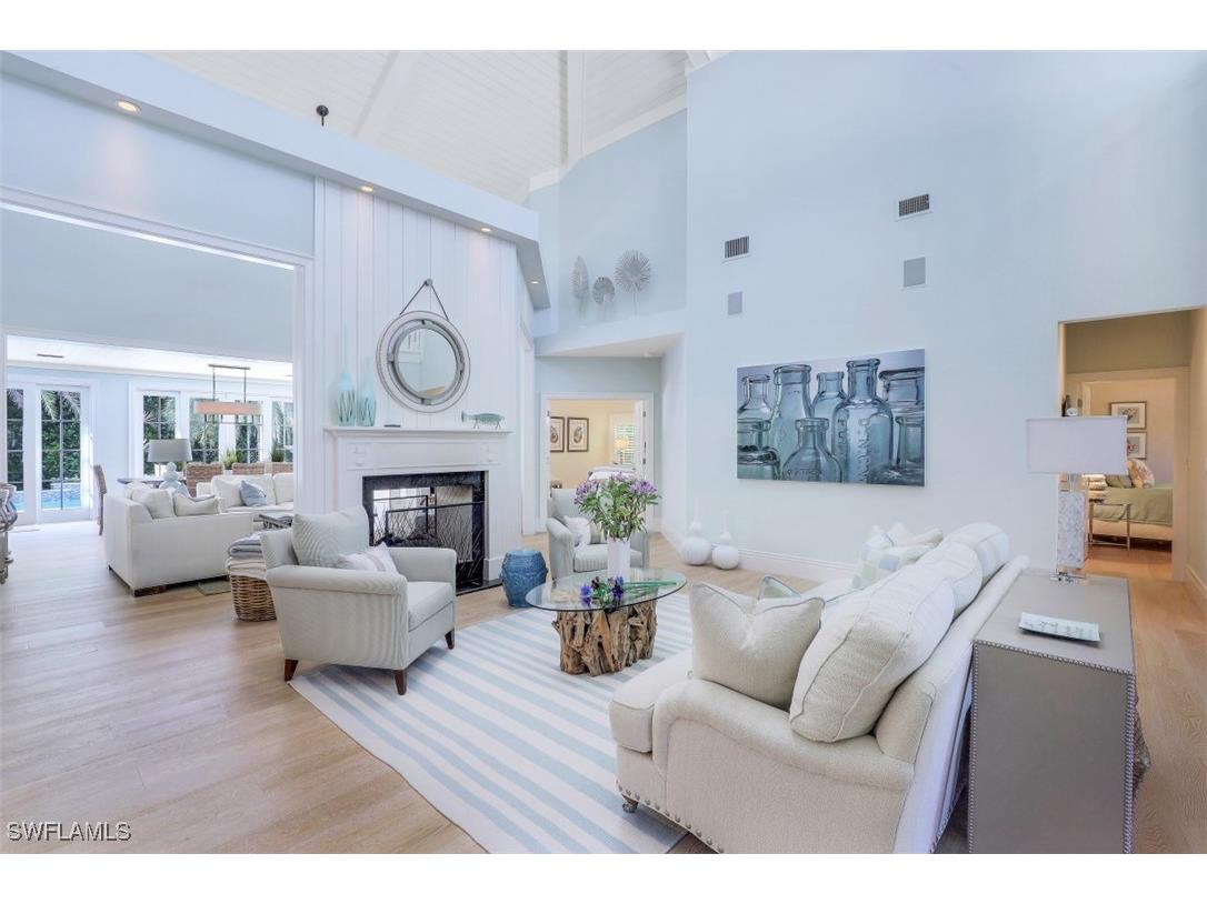 154 4th Avenue N Naples FL 34102 225064601 image10