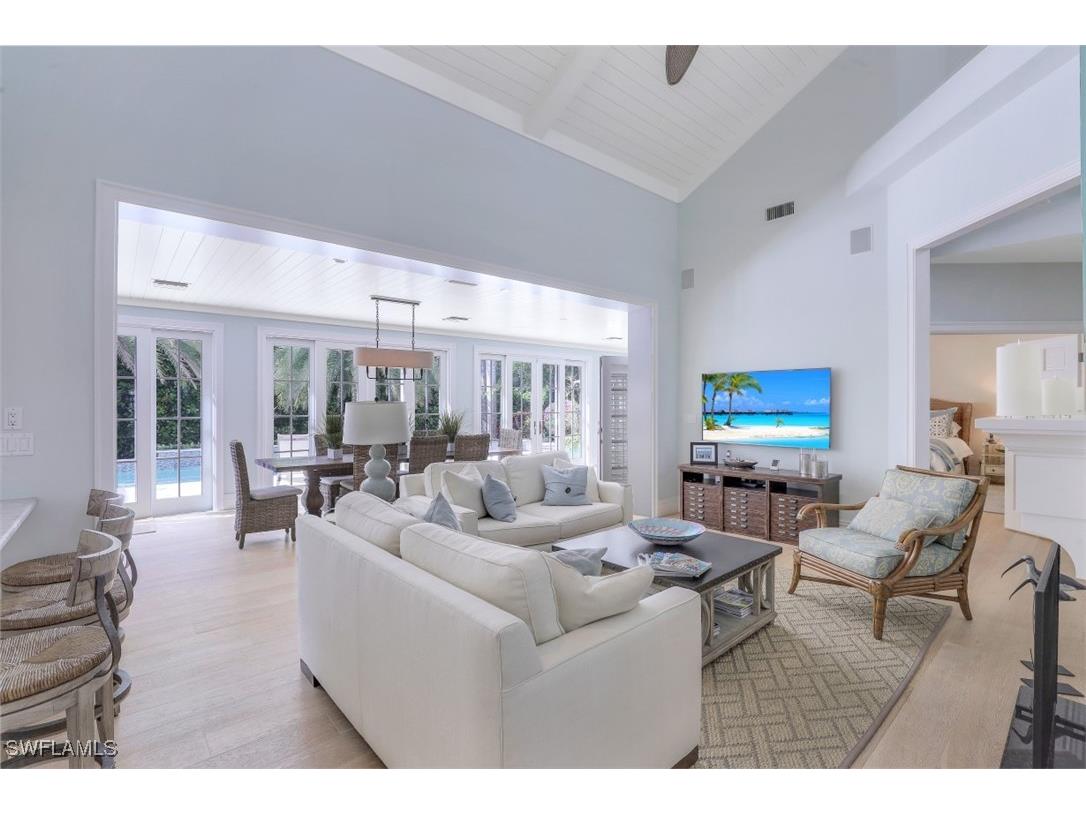 154 4th Avenue N Naples FL 34102 225064601 image14