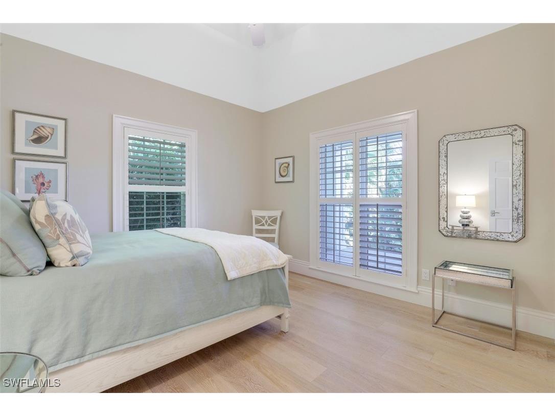 154 4th Avenue N Naples FL 34102 225064601 image29