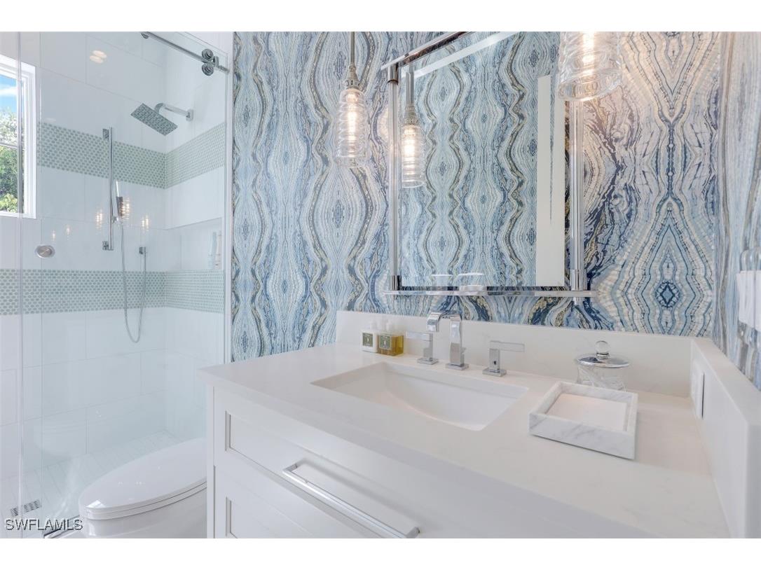 154 4th Avenue N Naples FL 34102 225064601 image37