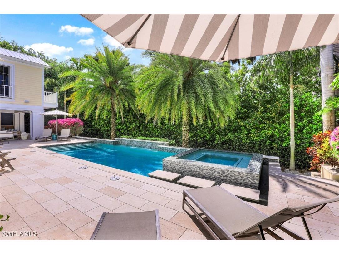 154 4th Avenue N Naples FL 34102 225064601 image45