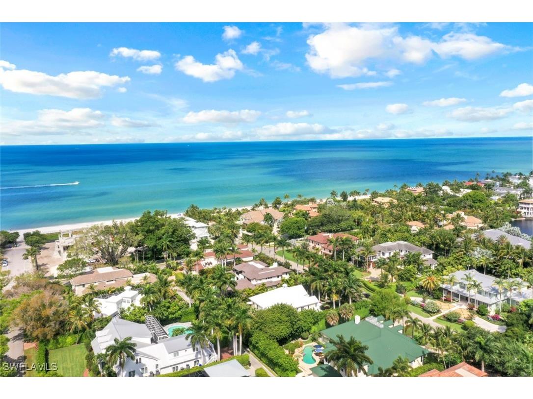 154 4th Avenue N Naples FL 34102 225064601 image48