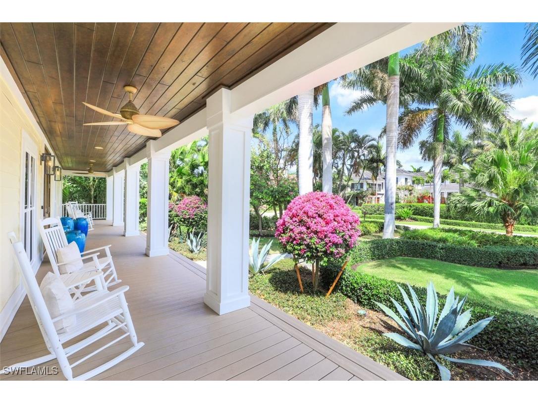 154 4th Avenue N Naples FL 34102 225064601 image5