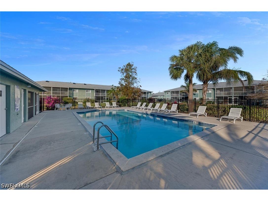 154 Cypress Way E #1102 Naples FL 34110 226012773 image12
