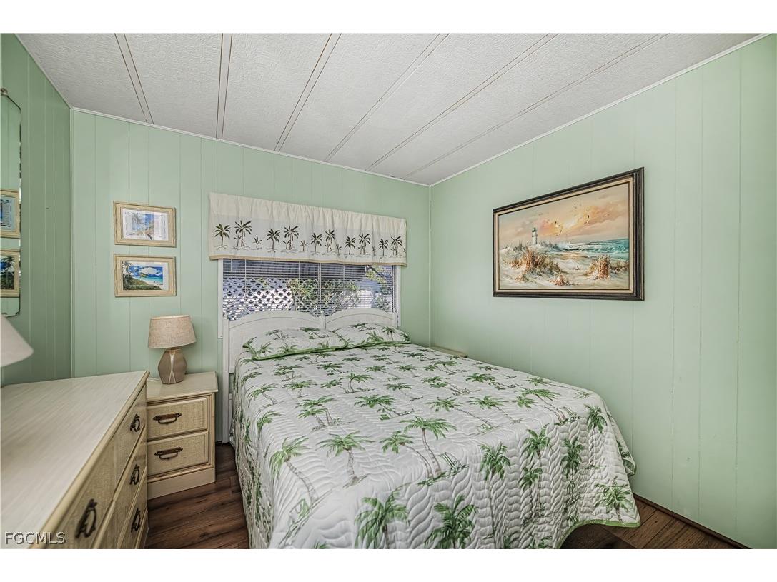 154 Overland Trail North Fort Myers FL 33917 2026009930 image12