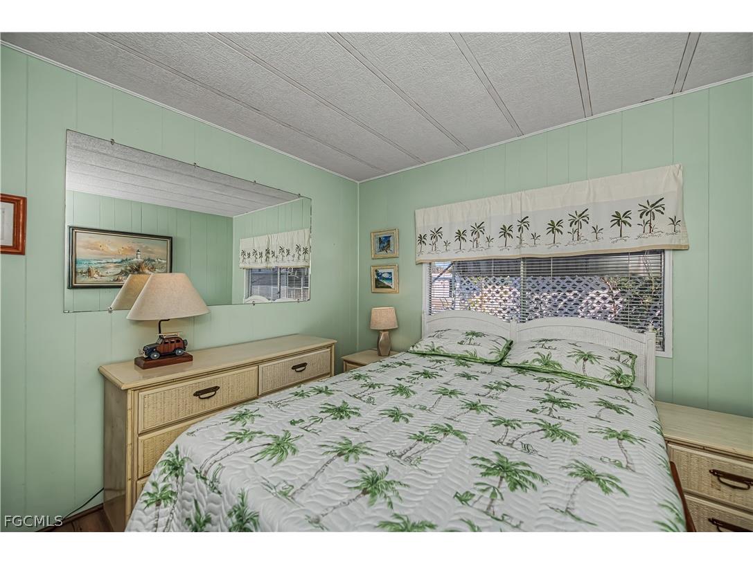 154 Overland Trail North Fort Myers FL 33917 2026009930 image13