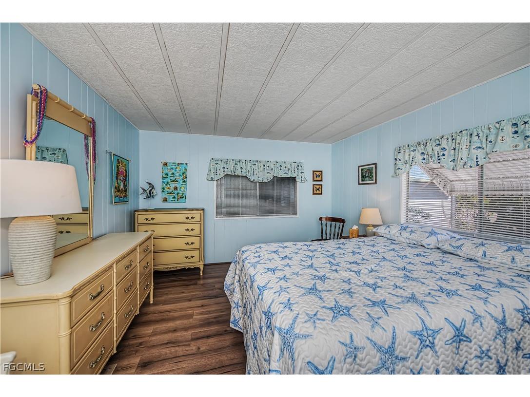 154 Overland Trail North Fort Myers FL 33917 2026009930 image16