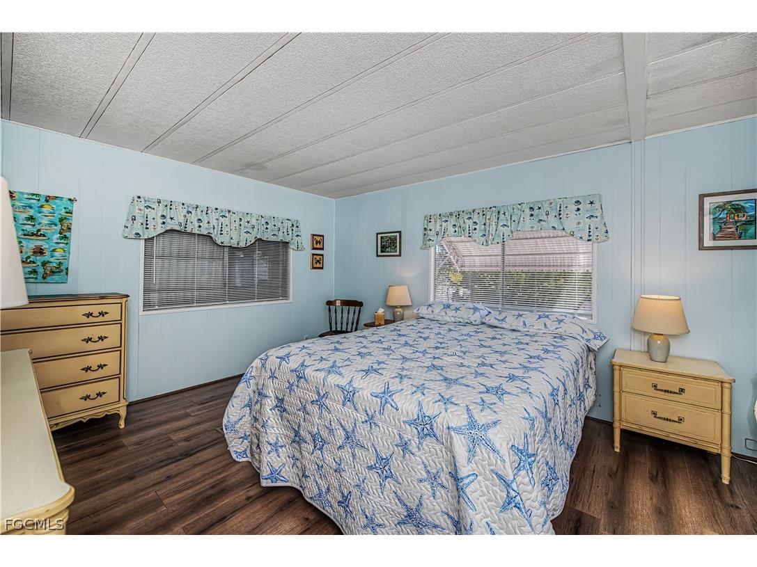 154 Overland Trail North Fort Myers FL 33917 2026009930 image18