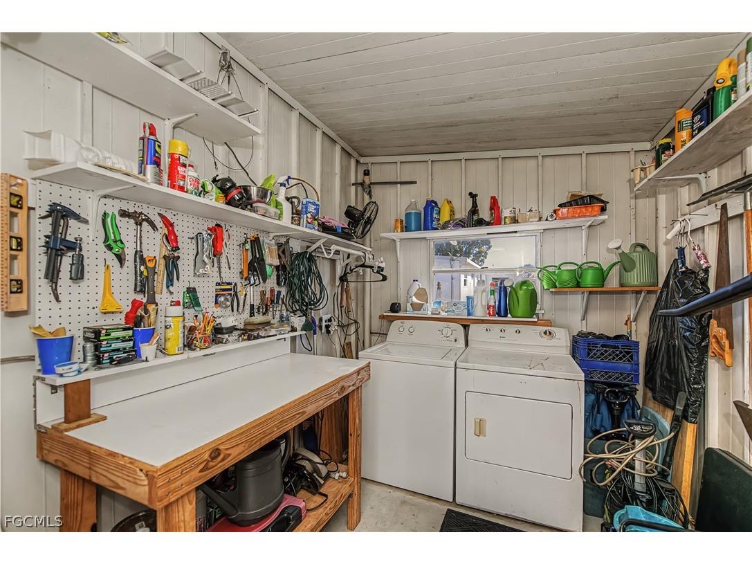 154 Overland Trail North Fort Myers FL 33917 2026009930 image28