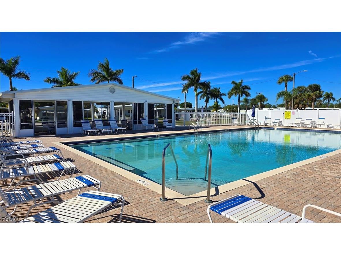 154 Overland Trail North Fort Myers FL 33917 2026009930 image31