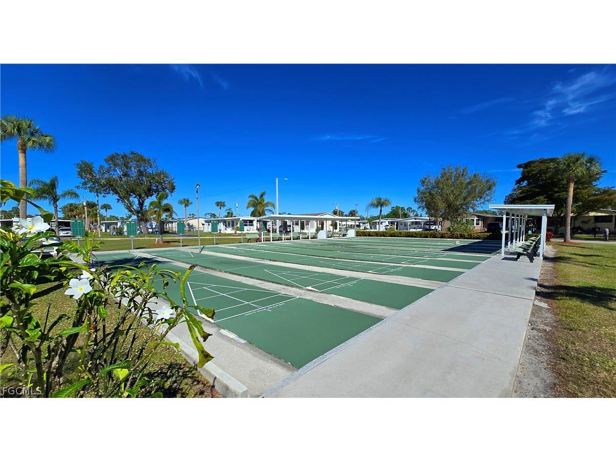 154 Overland Trail North Fort Myers FL 33917 2026009930 image32