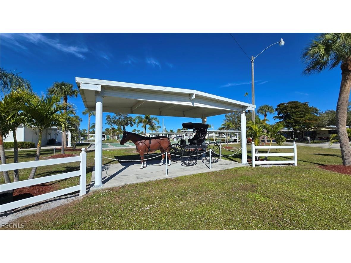 154 Overland Trail North Fort Myers FL 33917 2026009930 image37