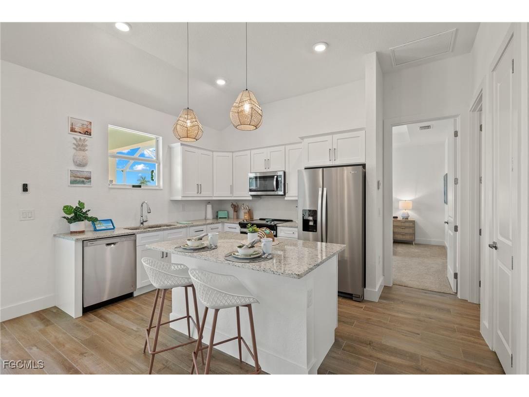 154 SE 20th Street Cape Coral FL 33990 2025002945 image7