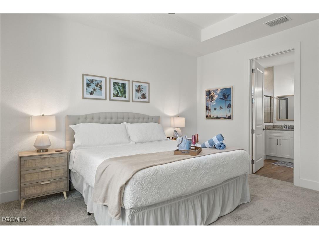 154 SE 20th Street Cape Coral FL 33990 2025002945 image8