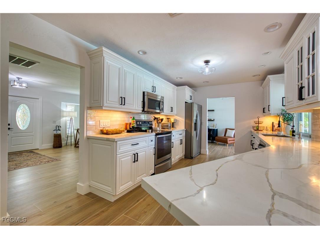 154 SW 52nd Street Cape Coral FL 33914 2025025171 image10