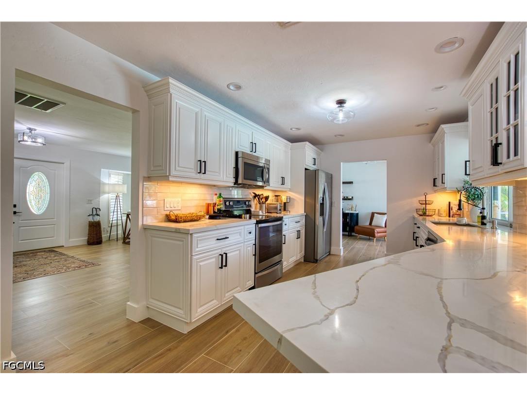 154 SW 52nd Street Cape Coral FL 33914 2026019488 image12