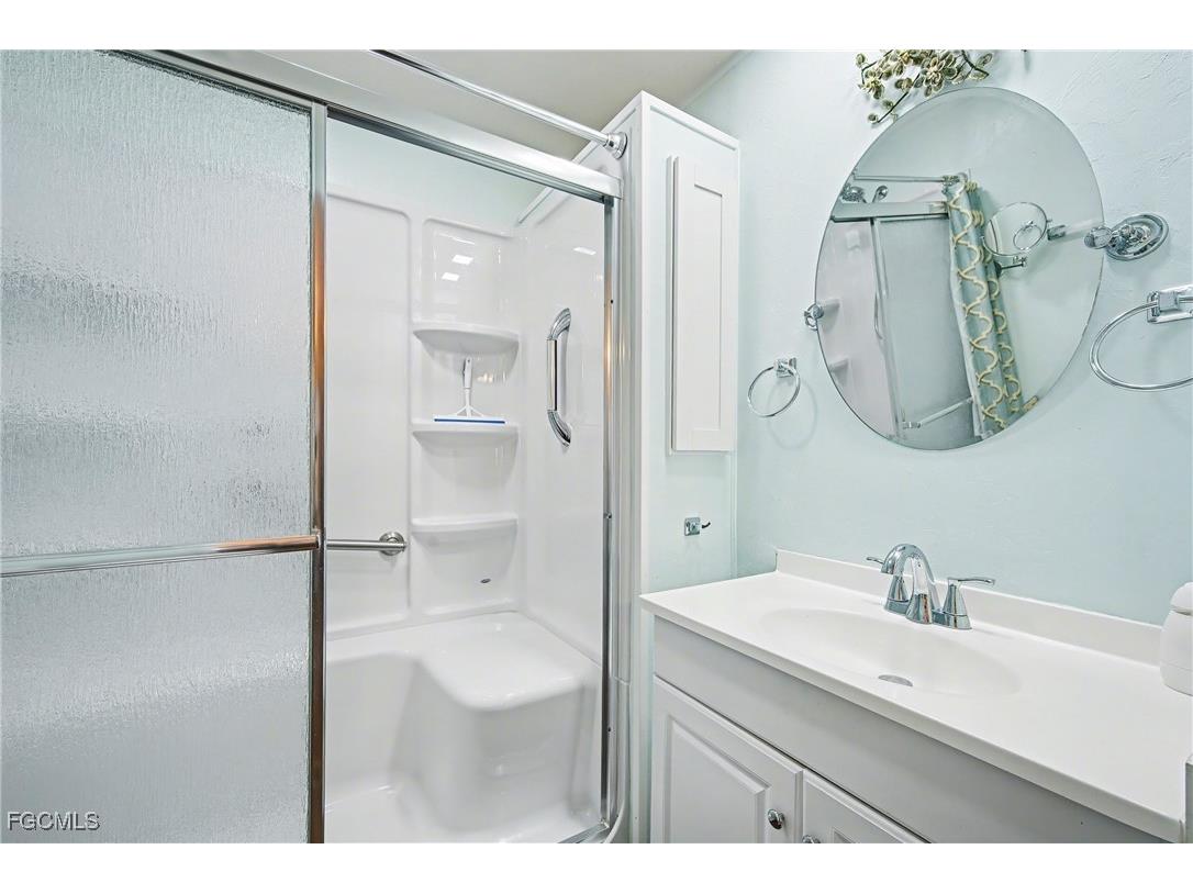 154 Siesta Lane Fort Myers FL 33905 2025025552 image16