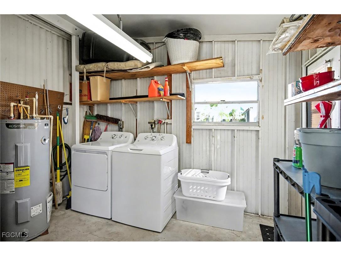 154 Siesta Lane Fort Myers FL 33905 2025025552 image17