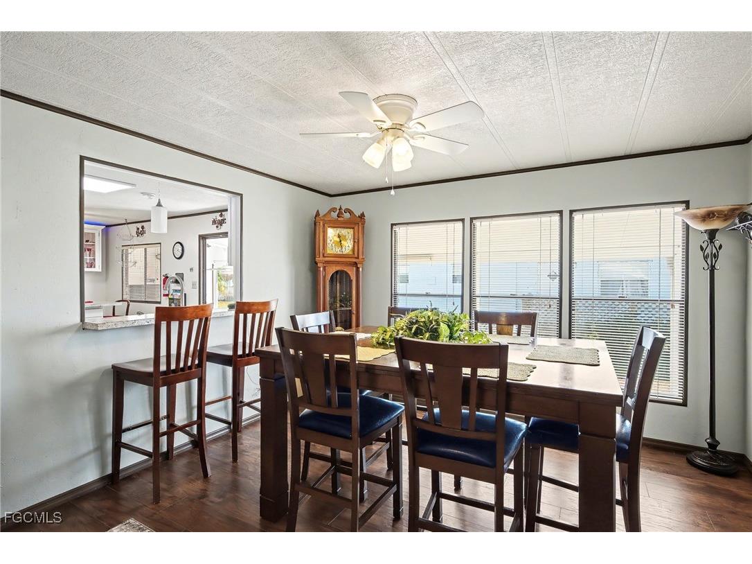 154 Siesta Lane Fort Myers FL 33905 2025025552 image3