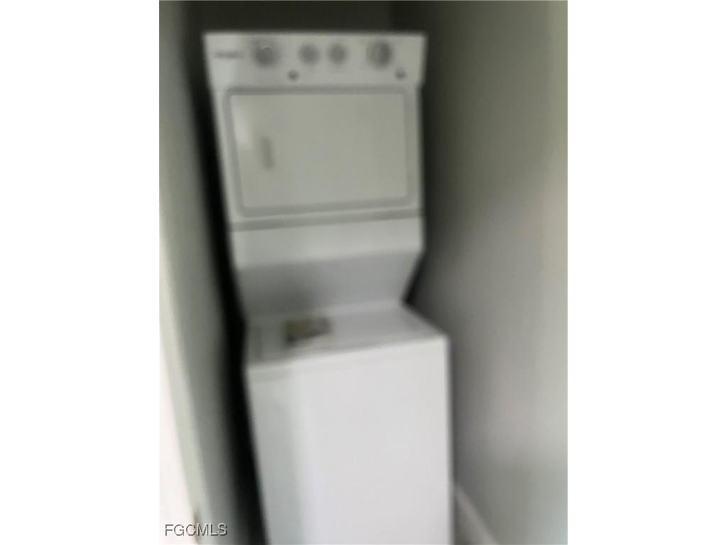 154 Village Circle Labelle FL 33935 2025022152 image4