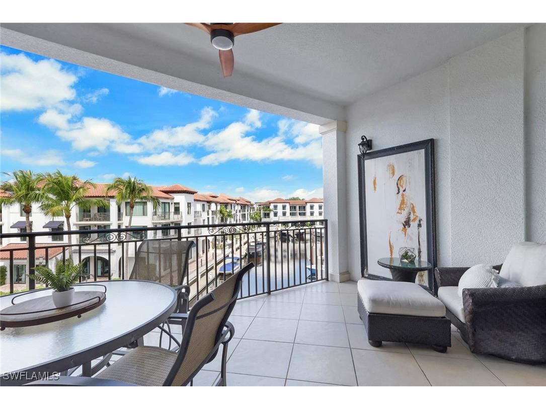 1540 5th Avenue S #D303 Naples FL 34102 225073253 image1