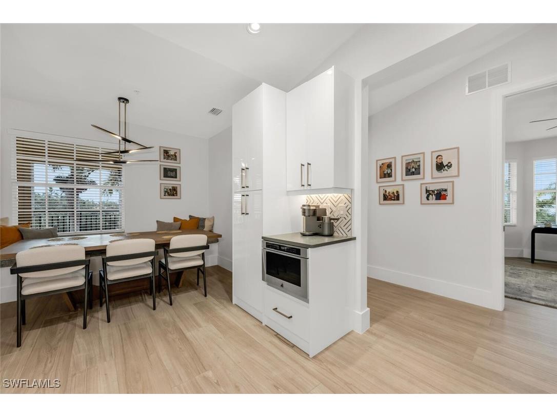 1540 Blue Point Avenue #201 Naples FL 34102 225065925 image8