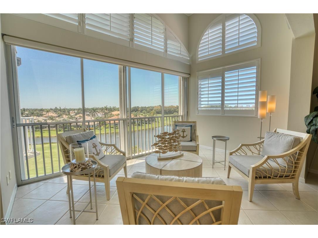 1540 Clermont Drive #403 Naples FL 34109 223047014 image1