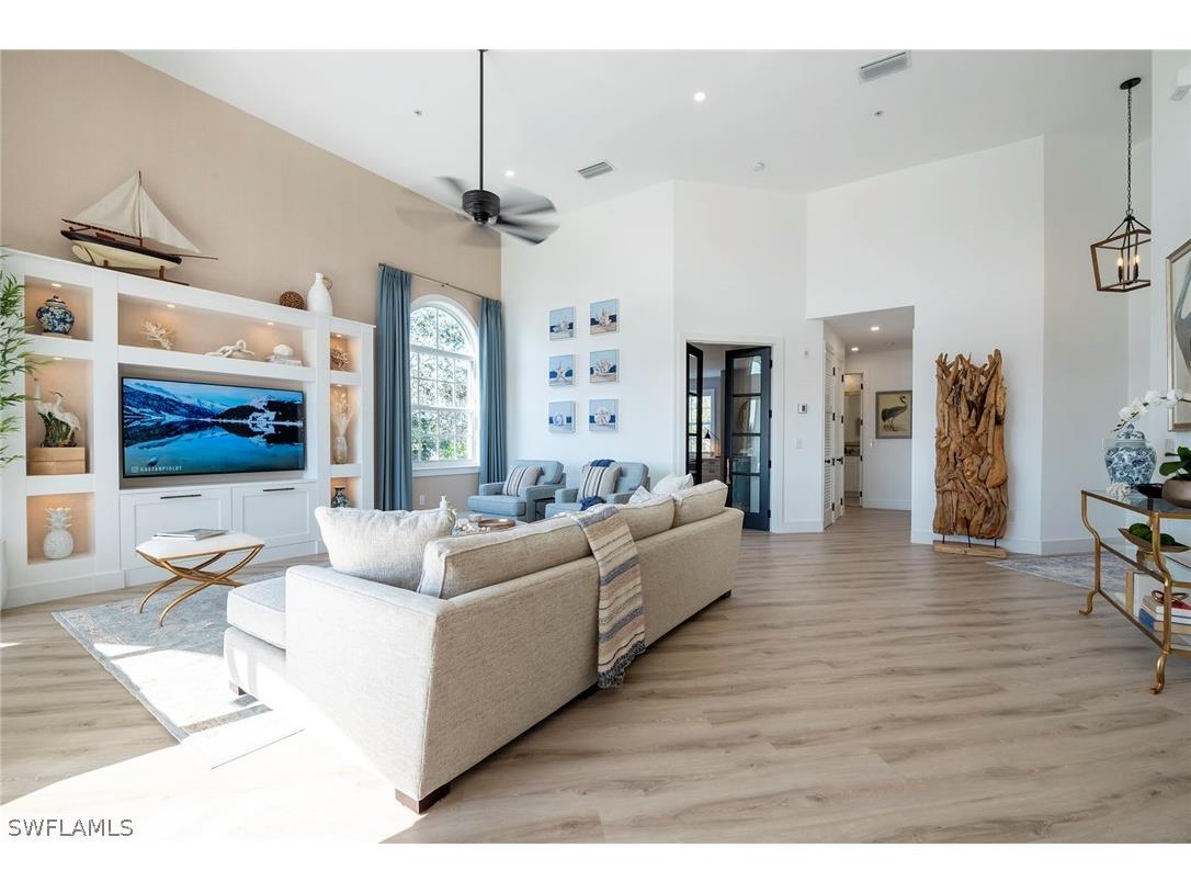 1540 Clermont Drive #F-305 Naples FL 34109 226006827 image1