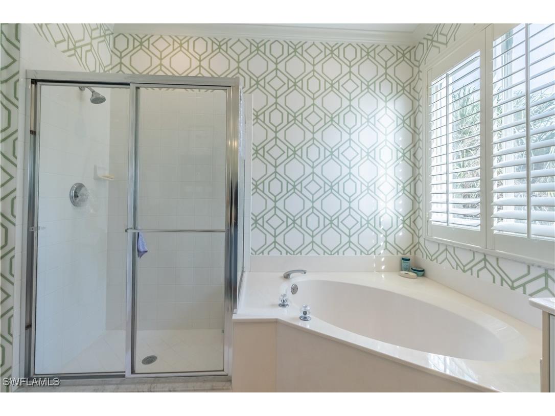 1540 Clermont Drive #F204 Naples FL 34109 225079256 image16