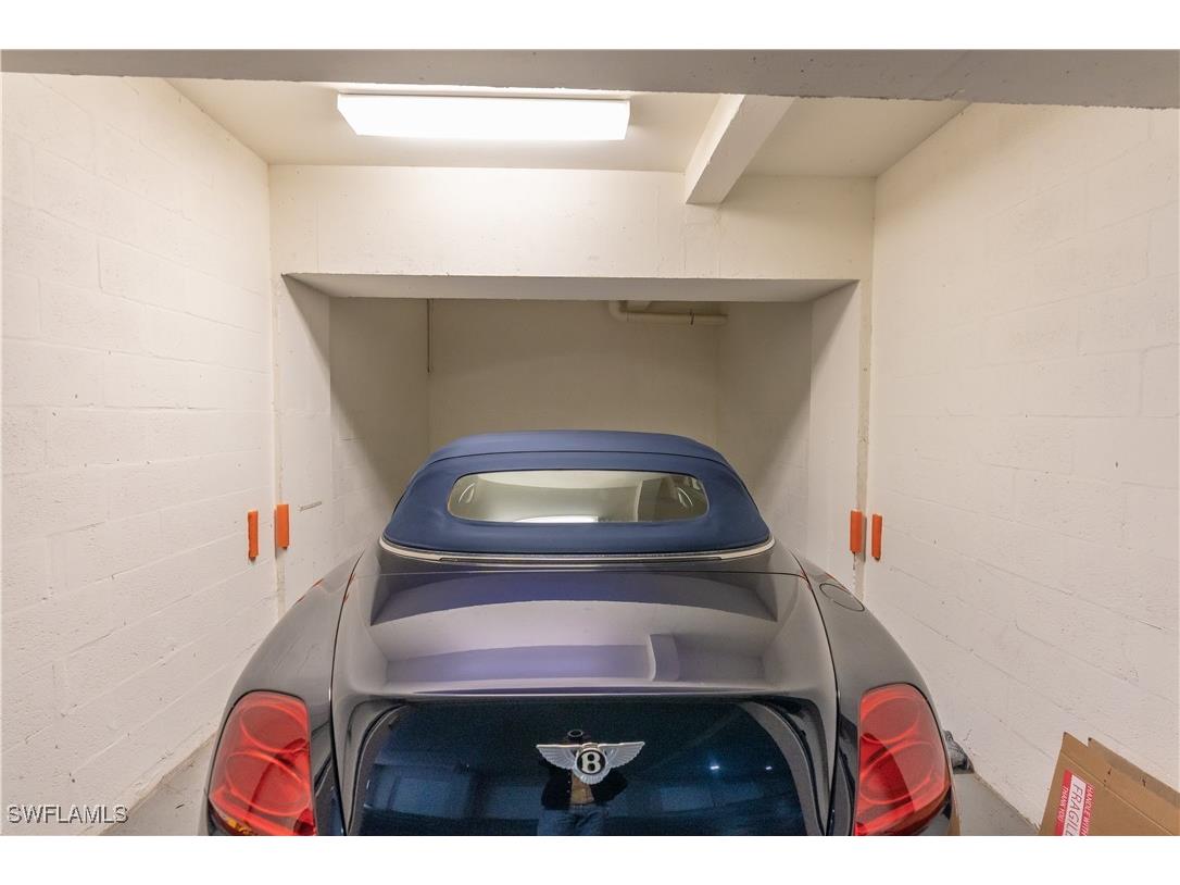 1540 Clermont Drive #F204 Naples FL 34109 225079256 image27