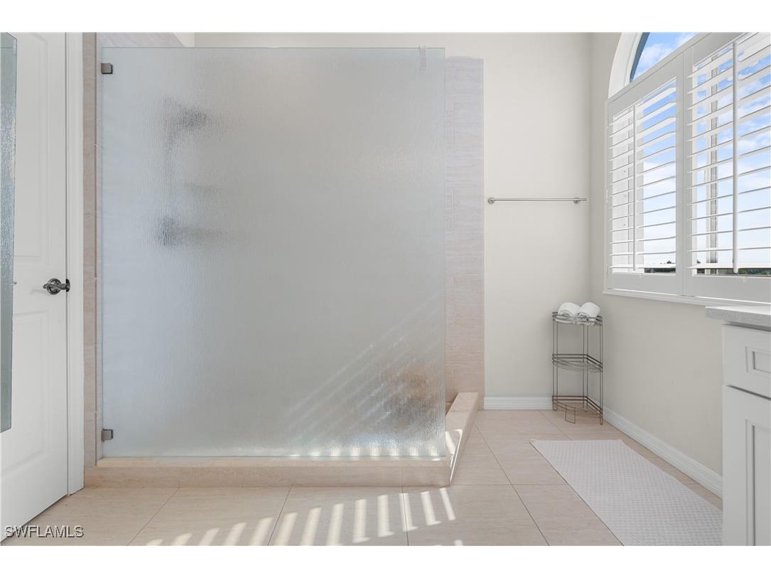 1540 Clermont Drive #F403 Naples FL 34109 225079300 image17