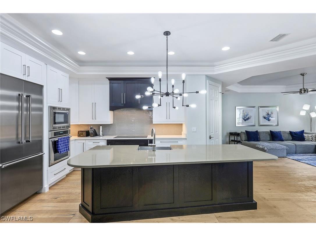 1540 Oakes Boulevard Naples FL 34119 224006075 image1