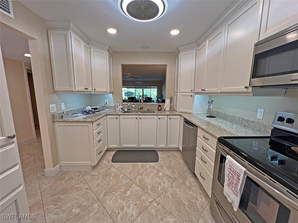 15400 Cedarwood Lane #102 Naples FL 34110 225083935 image9