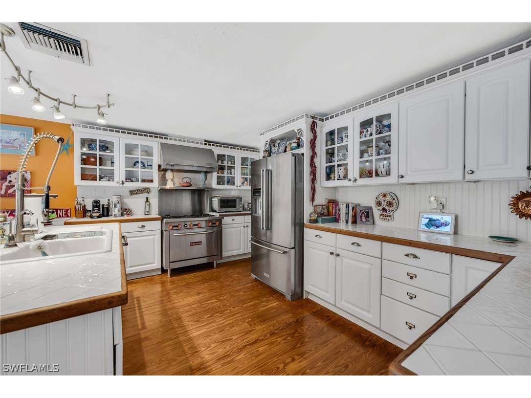 1541 Mandarin Road Naples FL 34102 226011829 image9