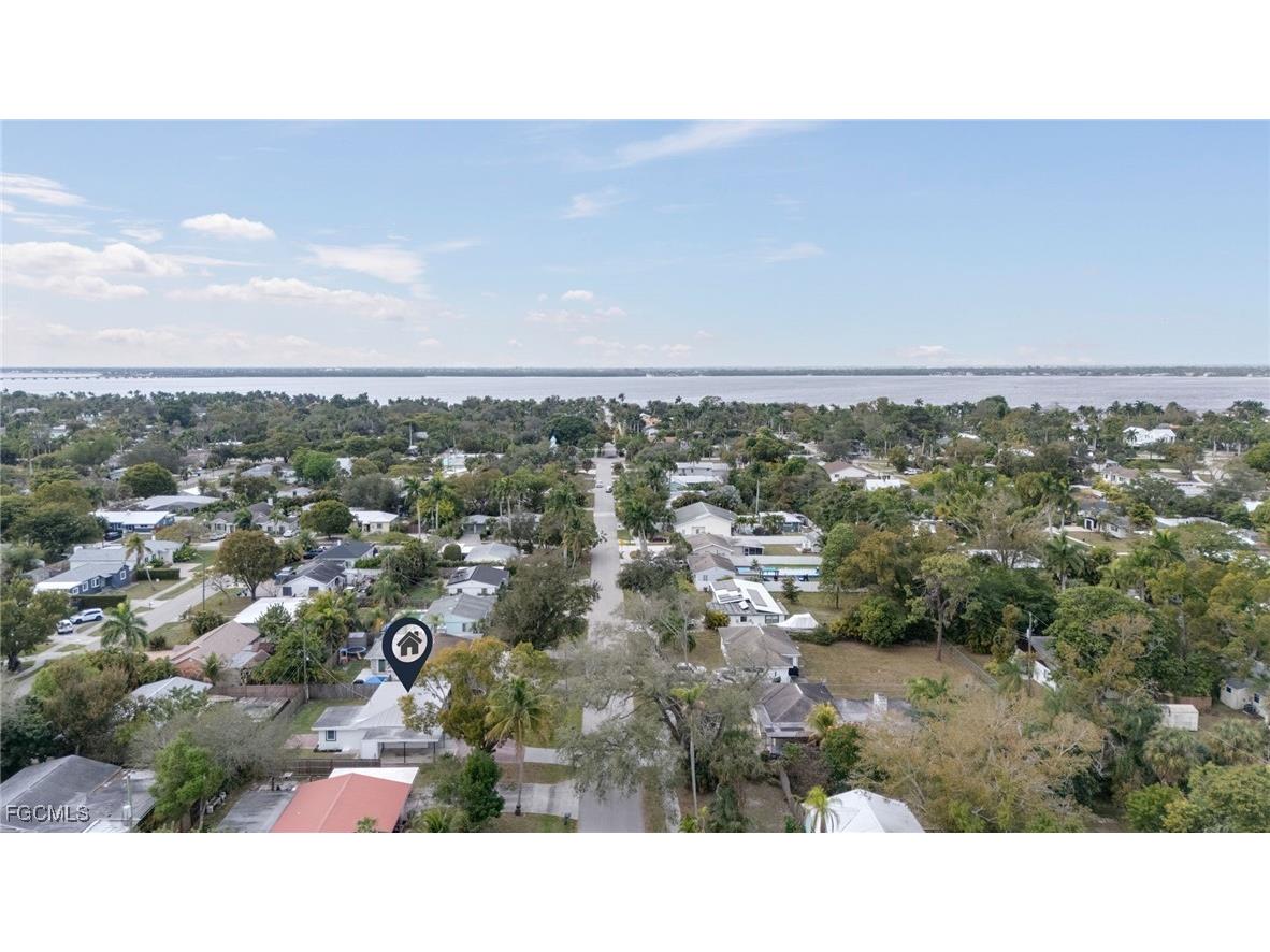 1542 Coconut Drive Fort Myers FL 33901 2026004659 image27