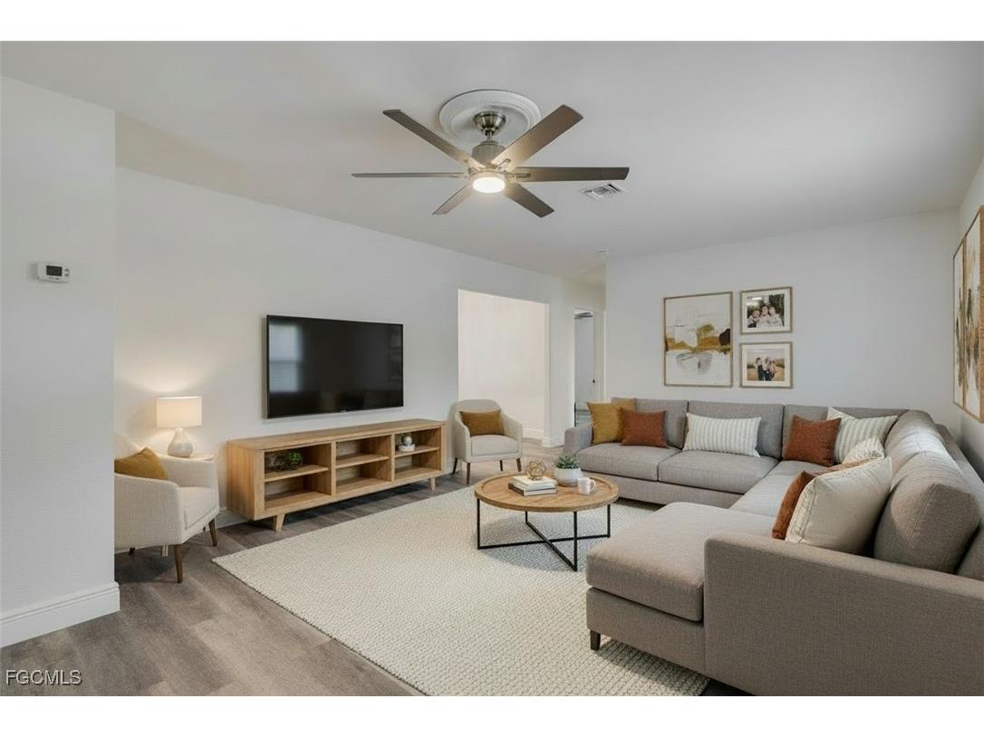 1542 Coconut Drive Fort Myers FL 33901 2026004659 image5