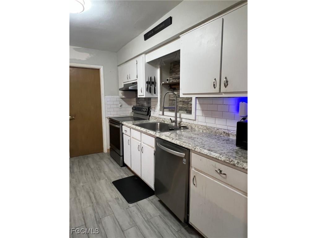 1543 Medford Place Lehigh Acres FL 33936 2025010363 image3