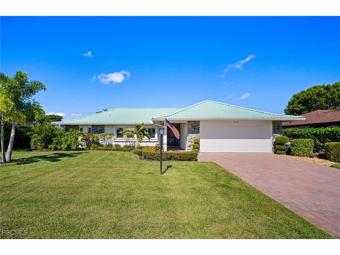1543 Reynard Drive Fort Myers FL 33919 2025017663 image1