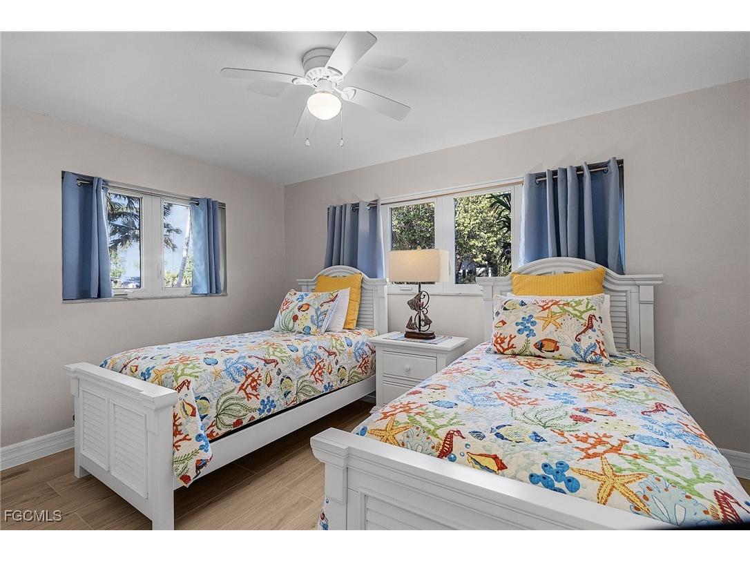 1543 San Carlos Bay Drive Sanibel FL 33957 2025023027 image18