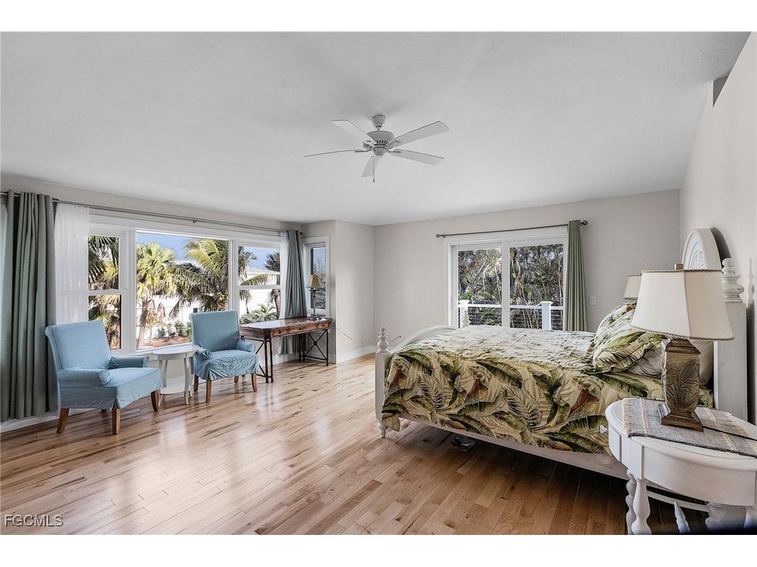 1543 San Carlos Bay Drive Sanibel FL 33957 2025023027 image24