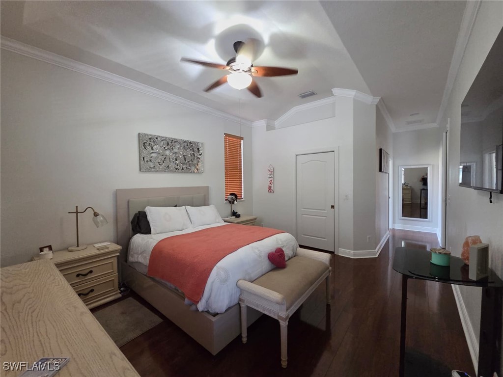 15437 Cortona Way Naples FL 34120 225077662 image20