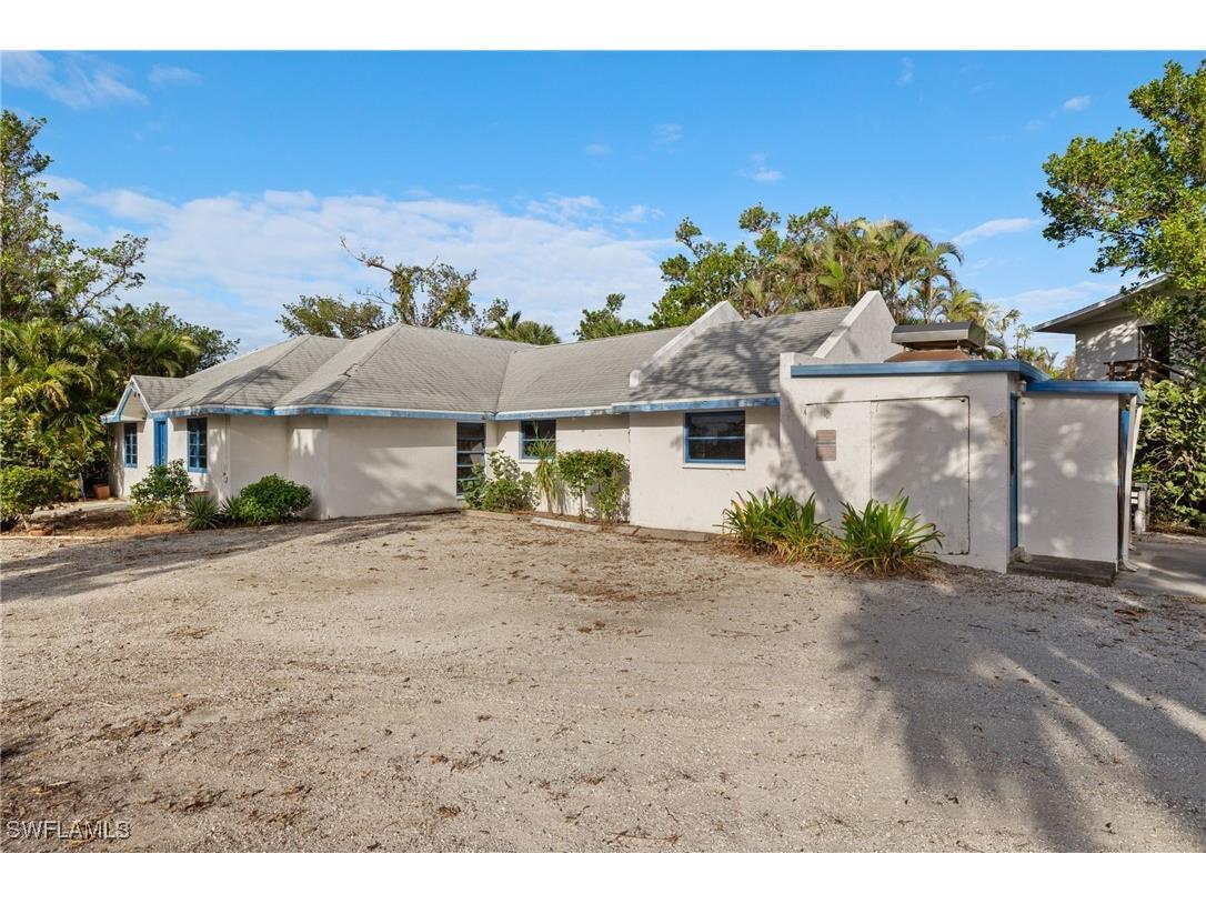 1544 Periwinkle Way Sanibel FL 33957 225051226 image4