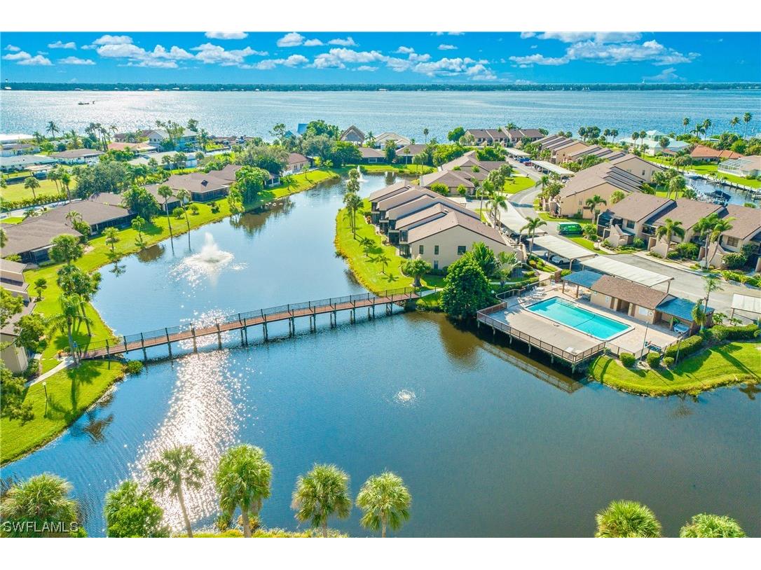 15444 Admiralty Circle #10 North Fort Myers FL 33917 223075039 image1